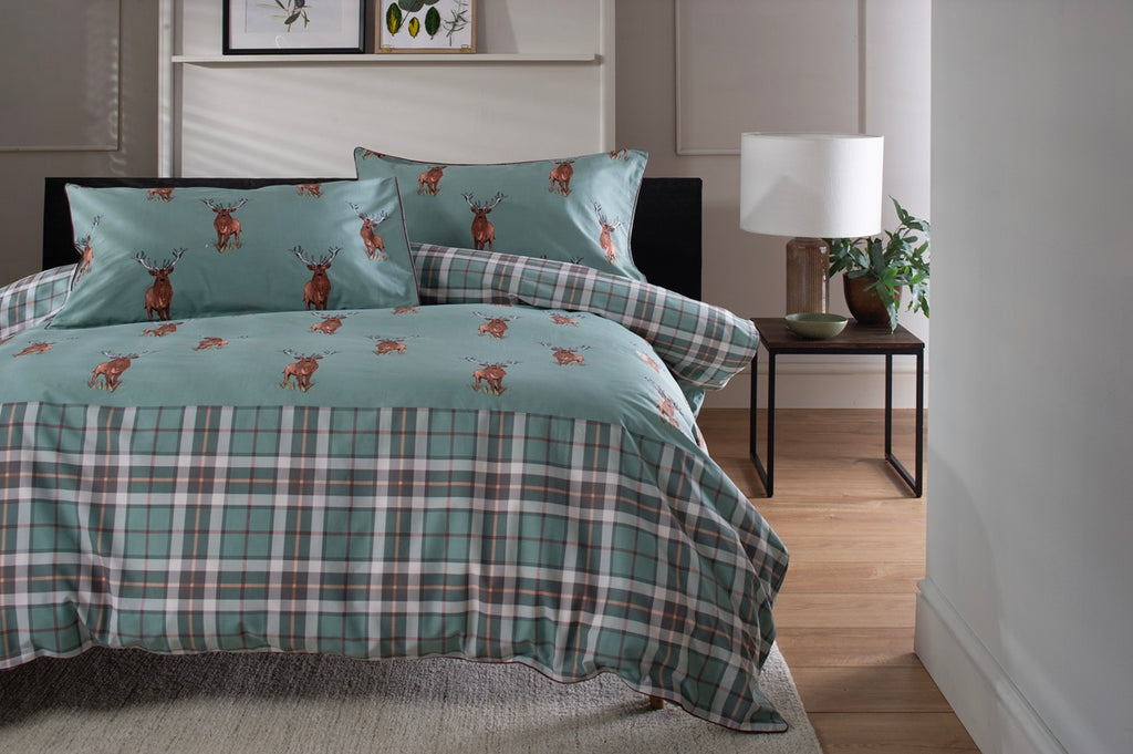 The Lyndon Company Highland Fell Multi Duvet Set