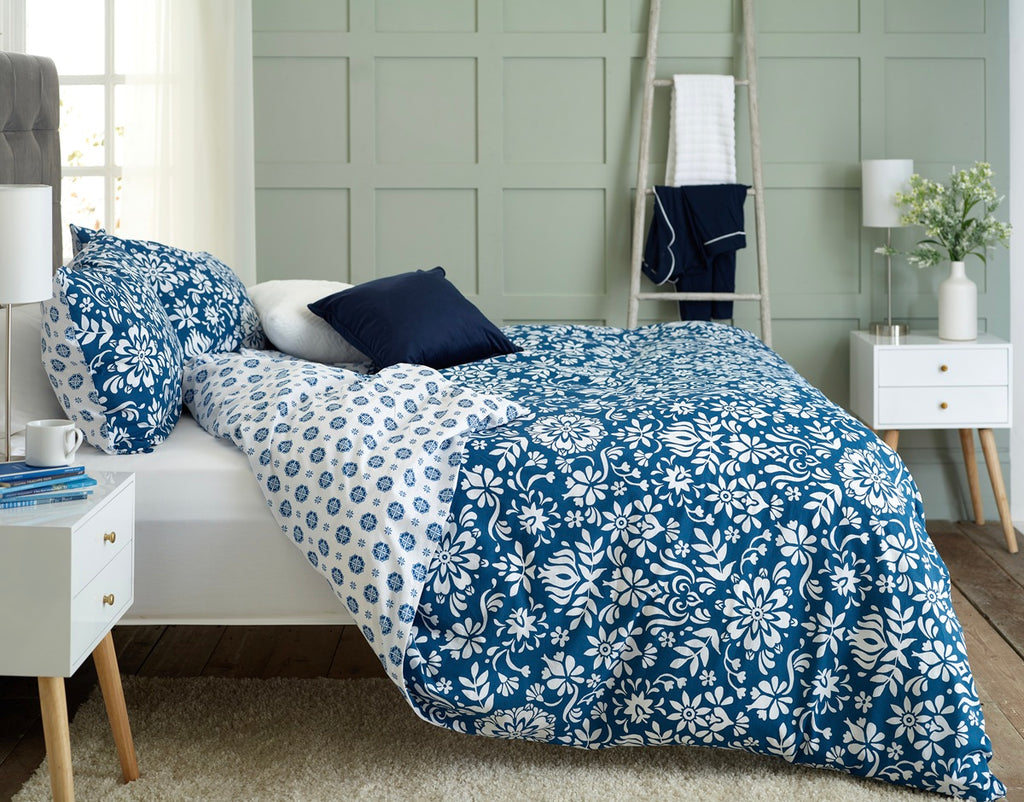 Deyongs 1846 Ornamental Tile Floral Duvet Set
