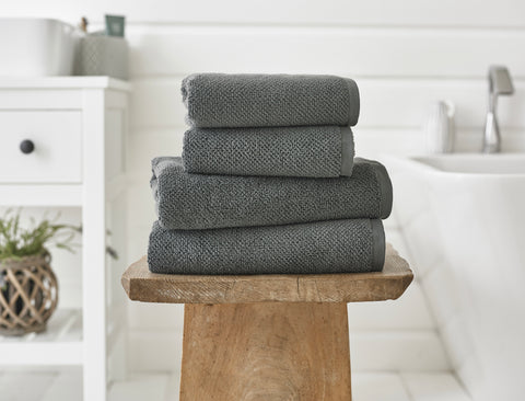 Deyongs Romeo Quik Dry Zero Twist Charcoal 100% Cotton 450gsm Towels