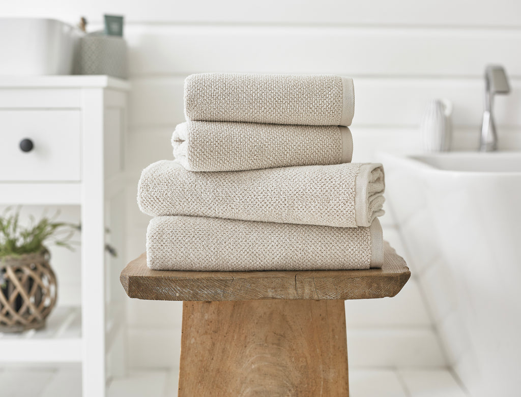 Deyongs Romeo Quik Dry Zero Twist Stone 100% Cotton 450gsm Towels