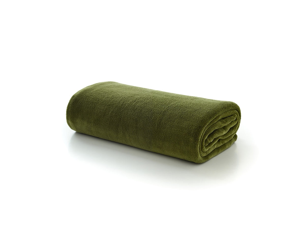 Deyongs 1846 Snuggle Touch 140cm x 180cm Throws