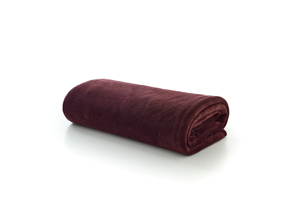 Deyongs 1846 Snuggle Touch Seasonal Microfibre 140cm x 180cm Throw
