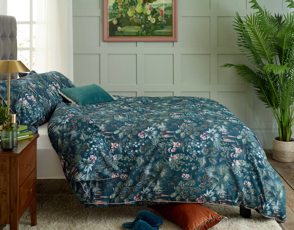 Deyongs 1846 Tropical Leaves Multi Duvet Set