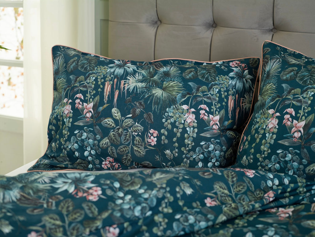 Deyongs 1846 Tropical Leaves Multi Duvet Set