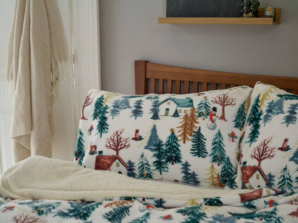 Deyongs 1846 Winter Walk Fleece Multi Duvet Set