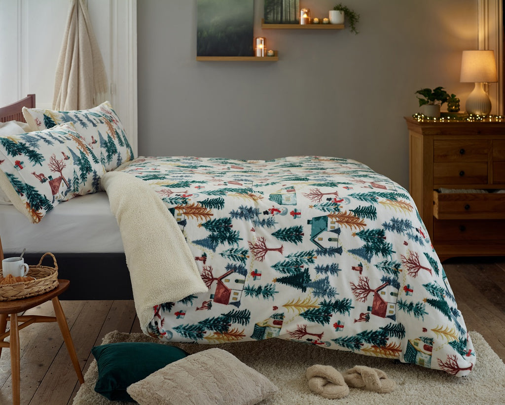 Deyongs 1846 Winter Walk Fleece Multi Duvet Set