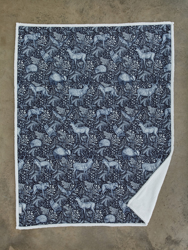 Deyongs 1846 Woodland Folk 140cm x 180cm Throws