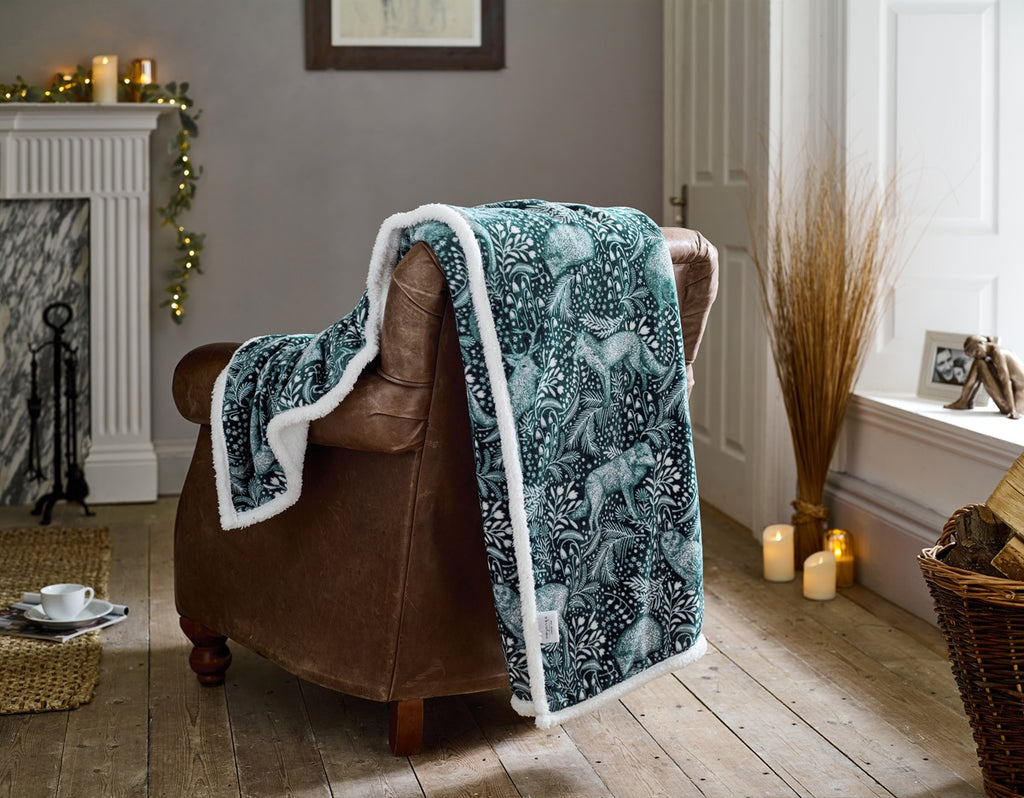 Deyongs 1846 Woodland Folk 140cm x 180cm Throws