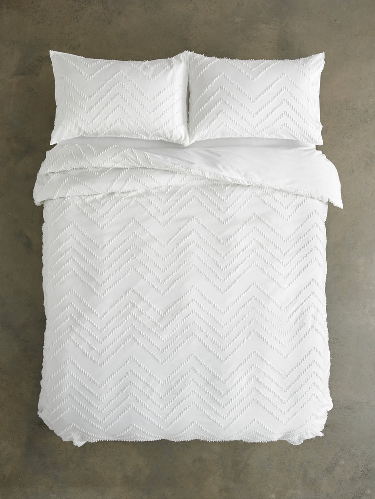Deyongs 1846 Zig Zag Duvet Set