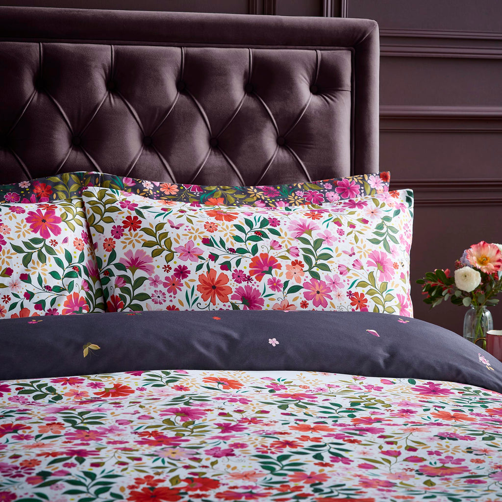 Sara Miller Ditsy Floral White-Deep Mulberry Duvet Set