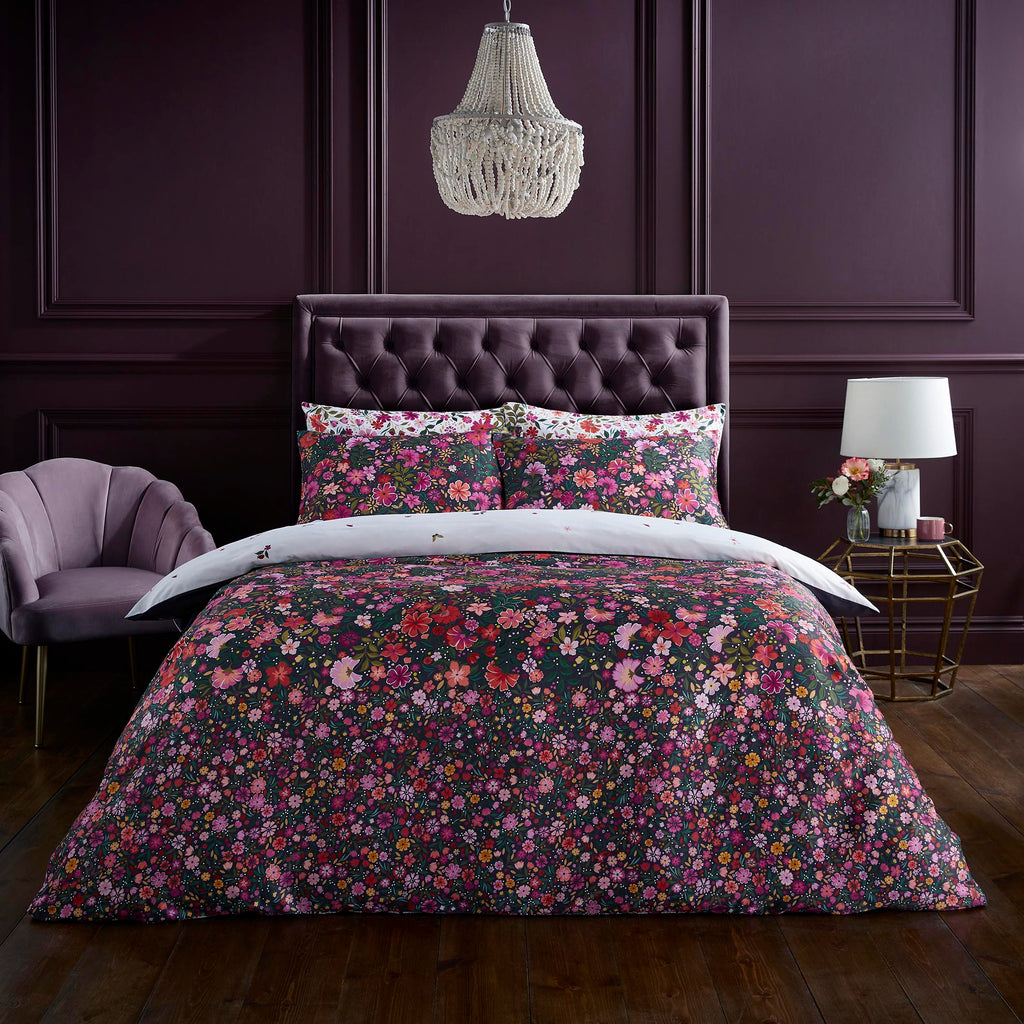 Sara Miller Ditsy Floral White-Deep Mulberry Duvet Set