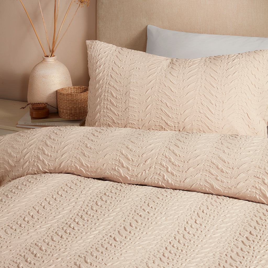 Serene Embossed Curve Natural Duvet Set
