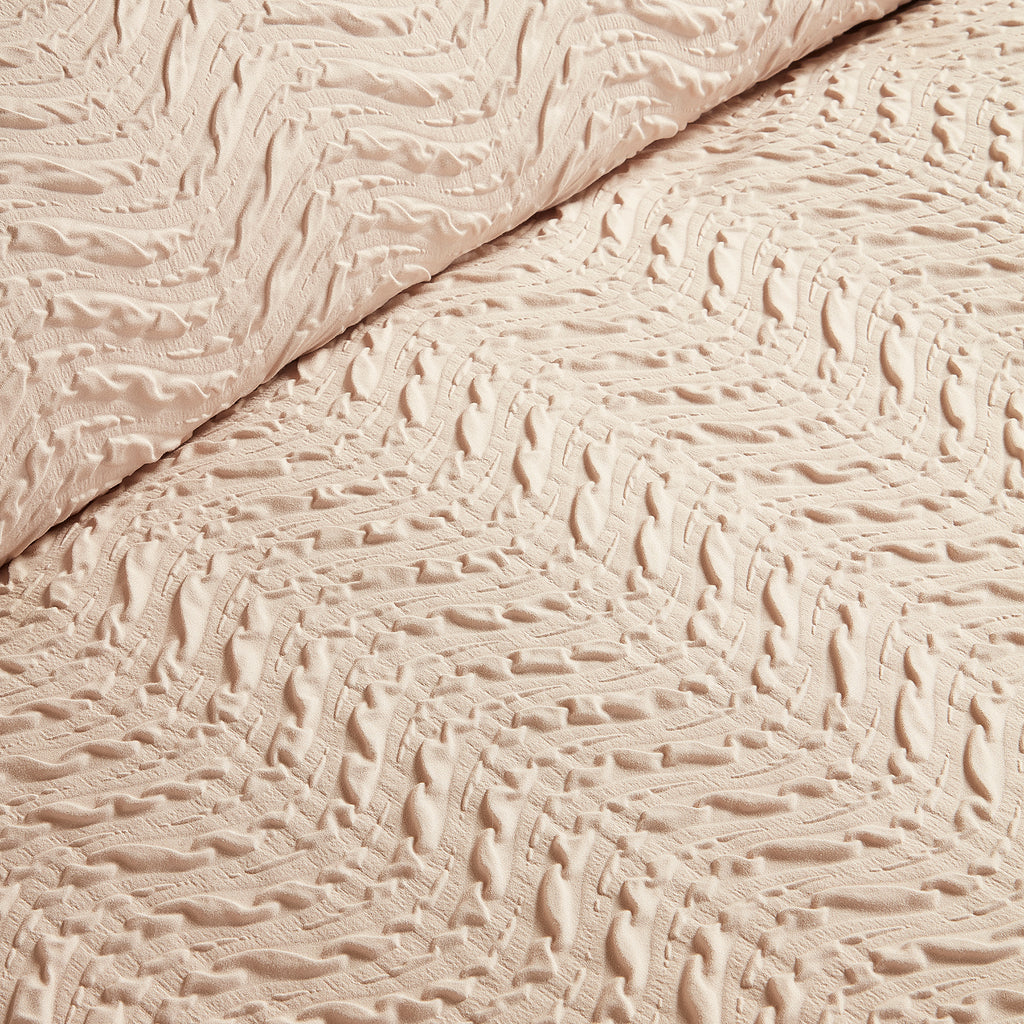 Serene Embossed Curve Natural Duvet Set