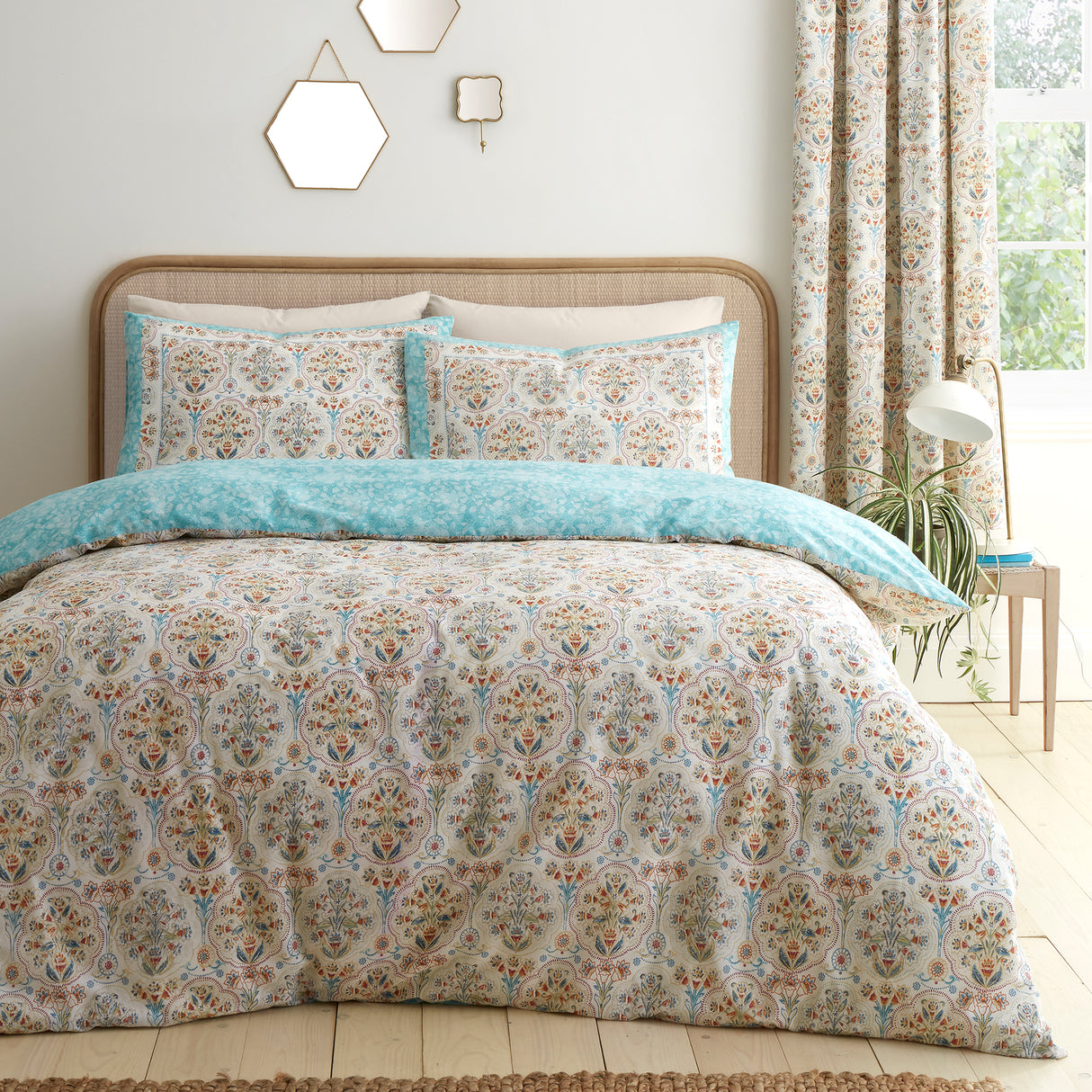 Dreams N Drapes Edena Decorative Floral Natural Duvet Set