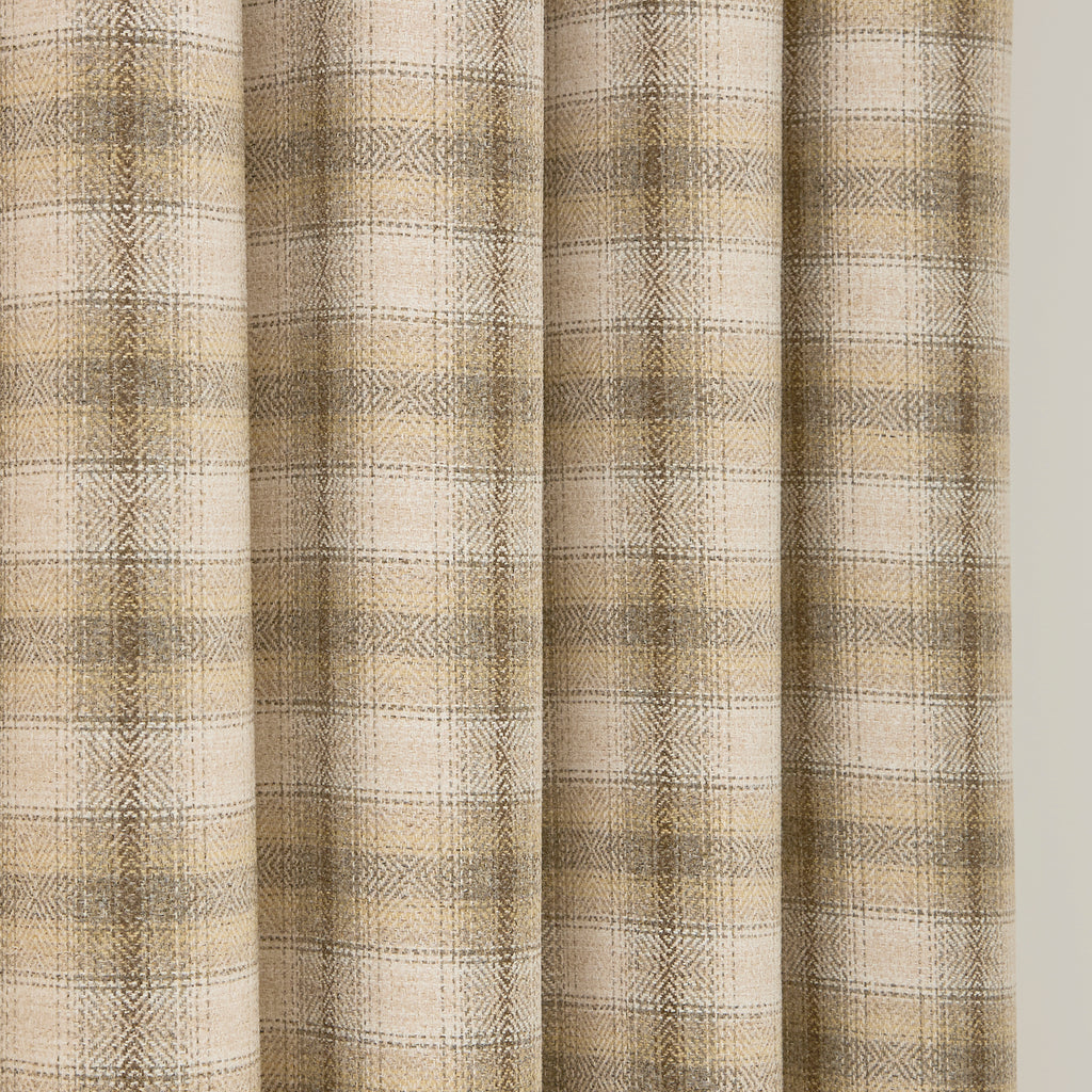 Curtina Everett Eyelet Lined Curtains