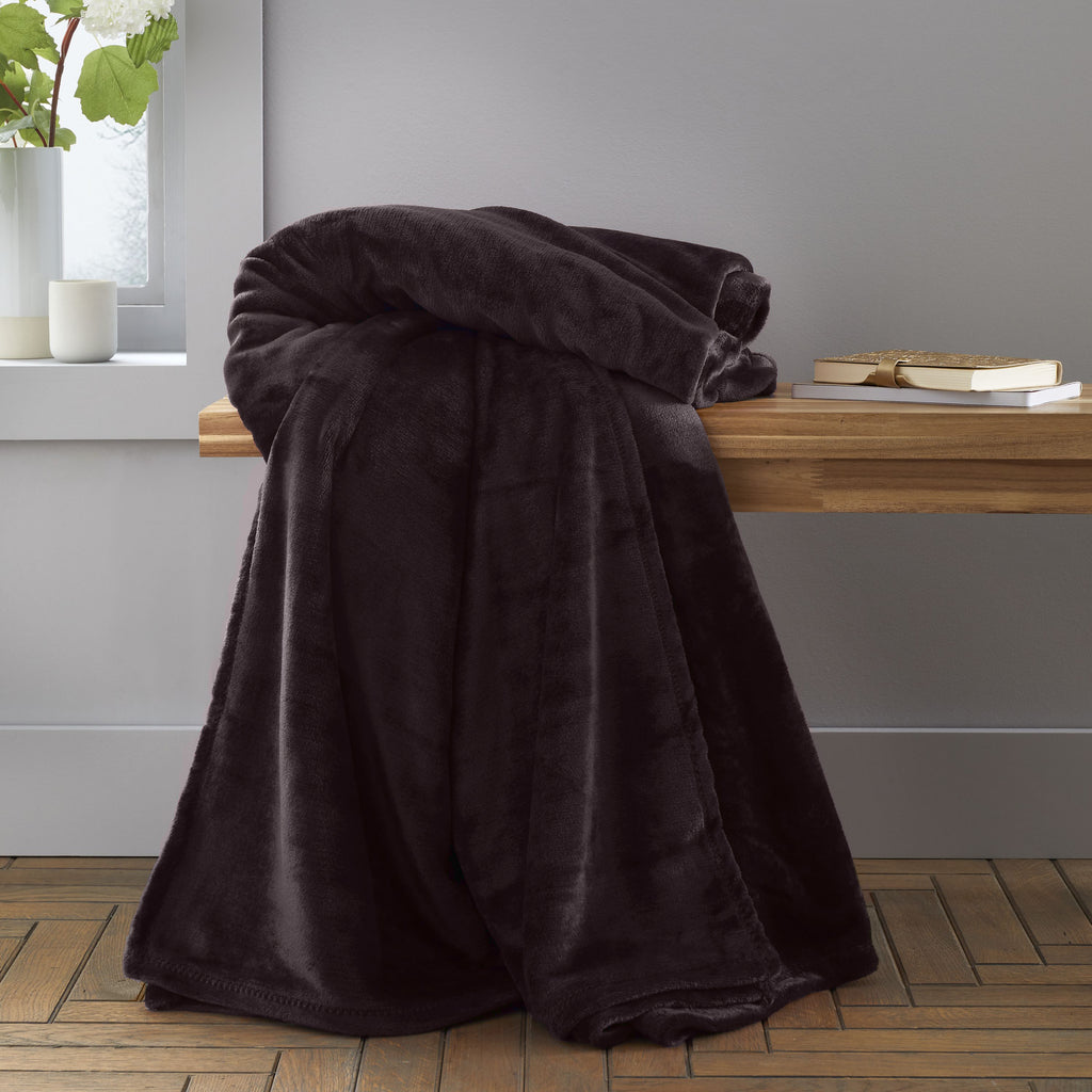 Catherine Lansfield Plain Raschel Velvet Touch 200cm x 240cm Throws