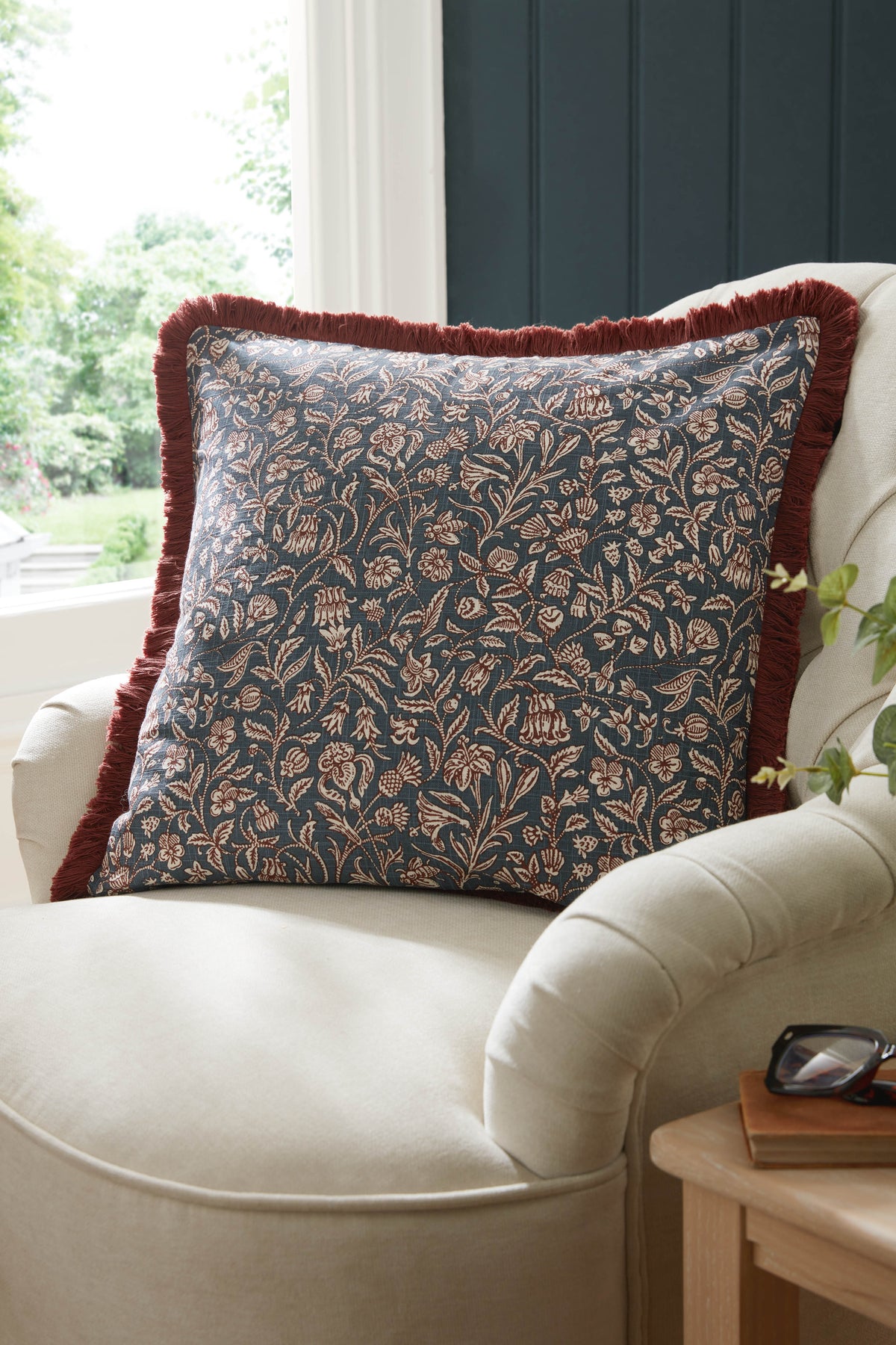 Laura Ashley Elmdon Dark Crimson 50cm x 50cm Microfibre Filled Cushion