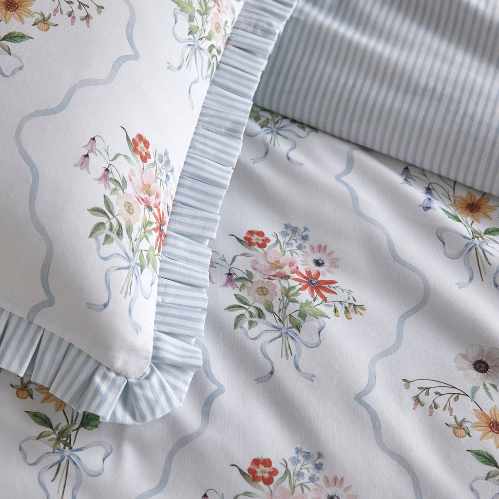 Appletree Floral Bouquet Multi Duvet Set