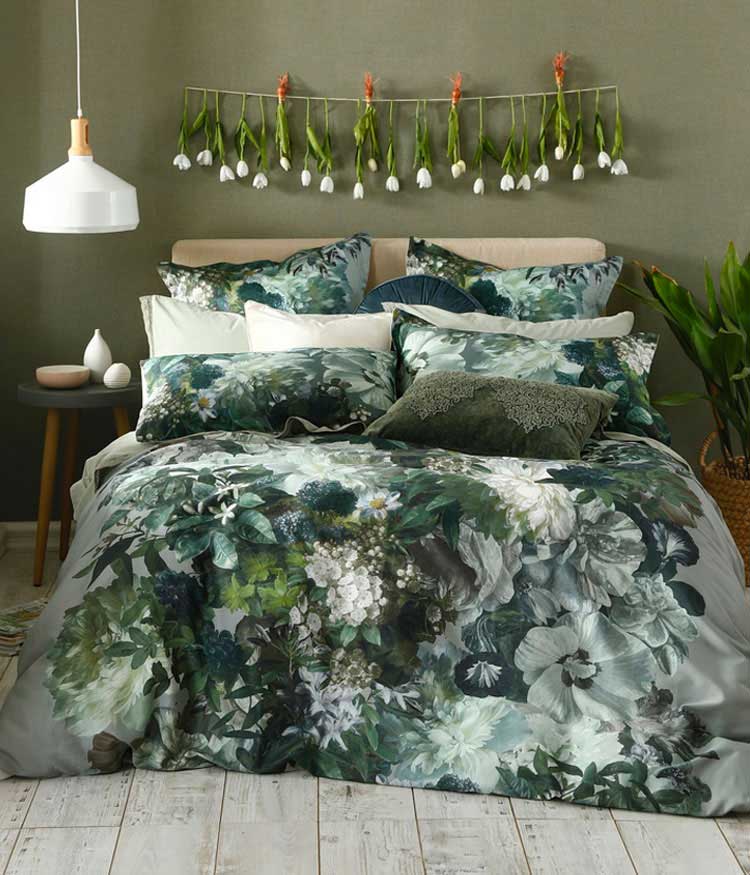 M & M Linen Florian Duvet Set