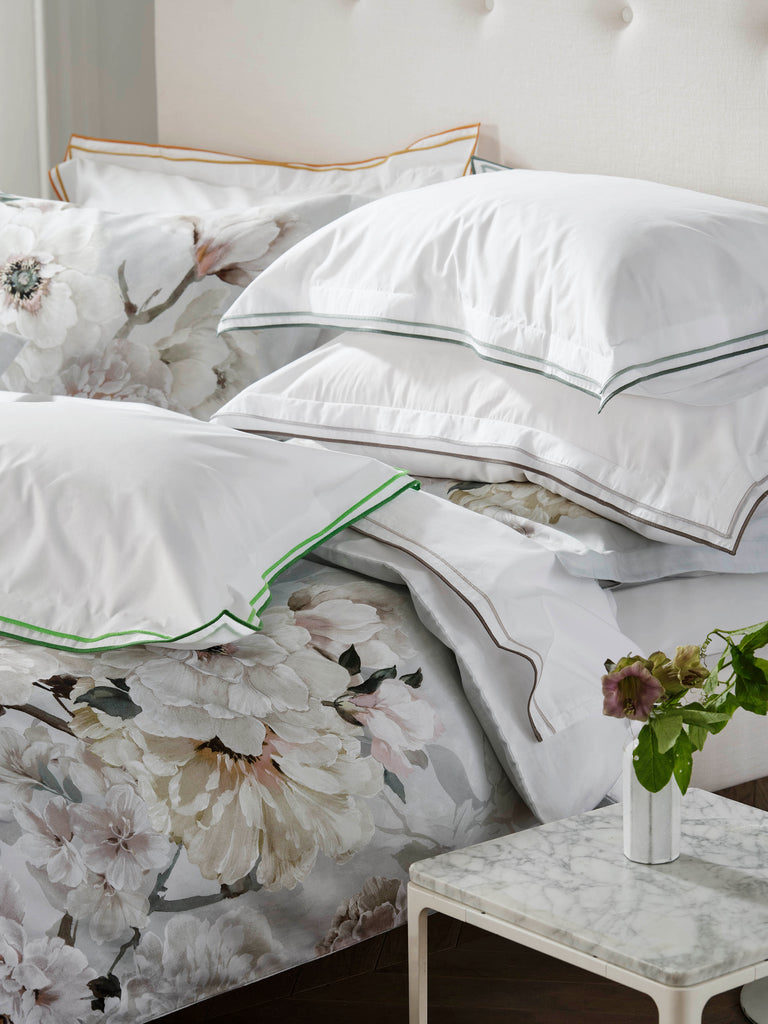 Designers Guild Fleur Blanche Platinum Duvet Set