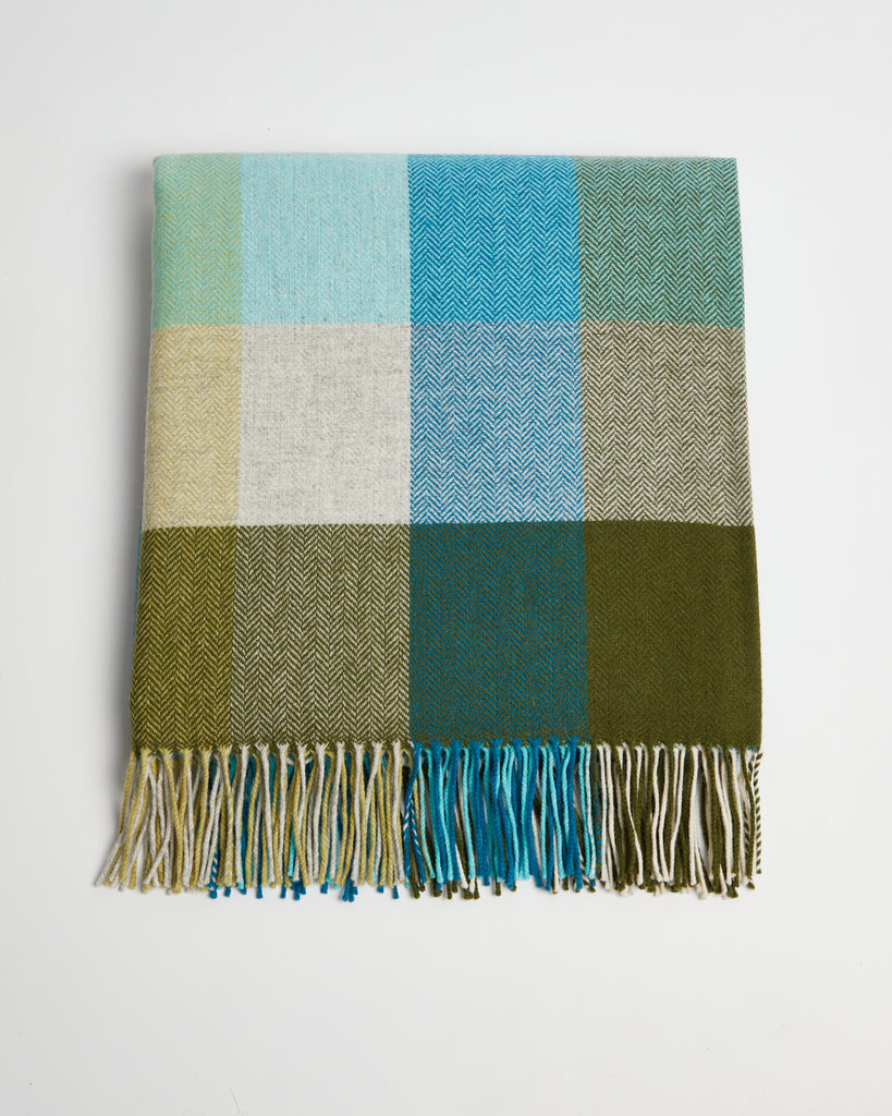 Foxford 4308/A1 Lambswool Neale 140cm x 180cm Throw