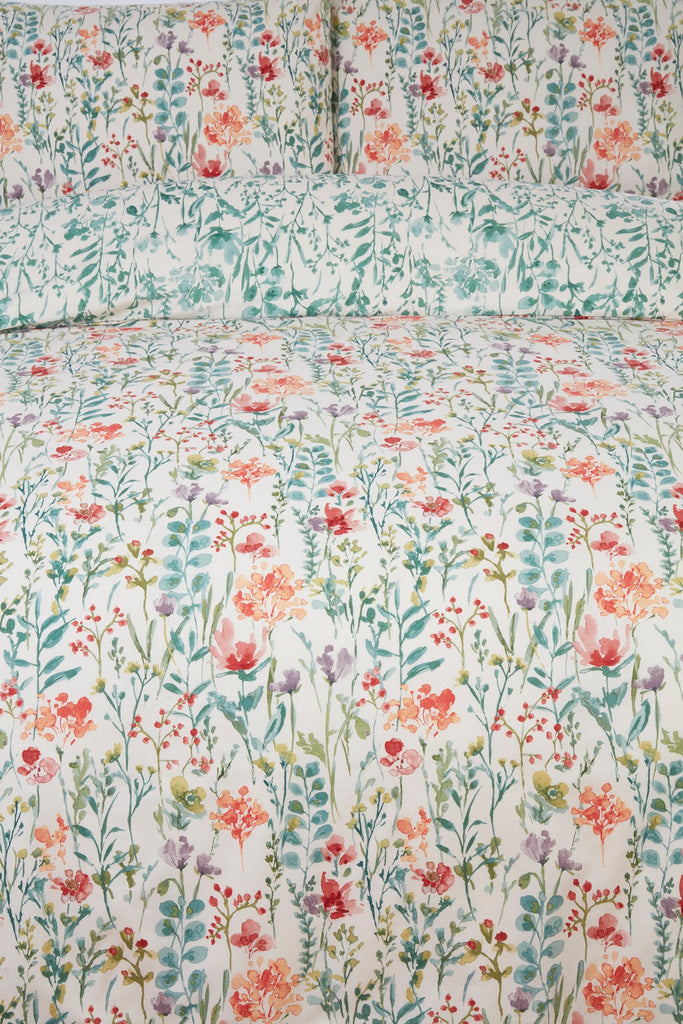 Sundour Amaryllis Multi Duvet Set