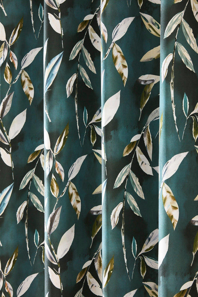 Sundour Madrid Blackout Lined Eyelet Curtains