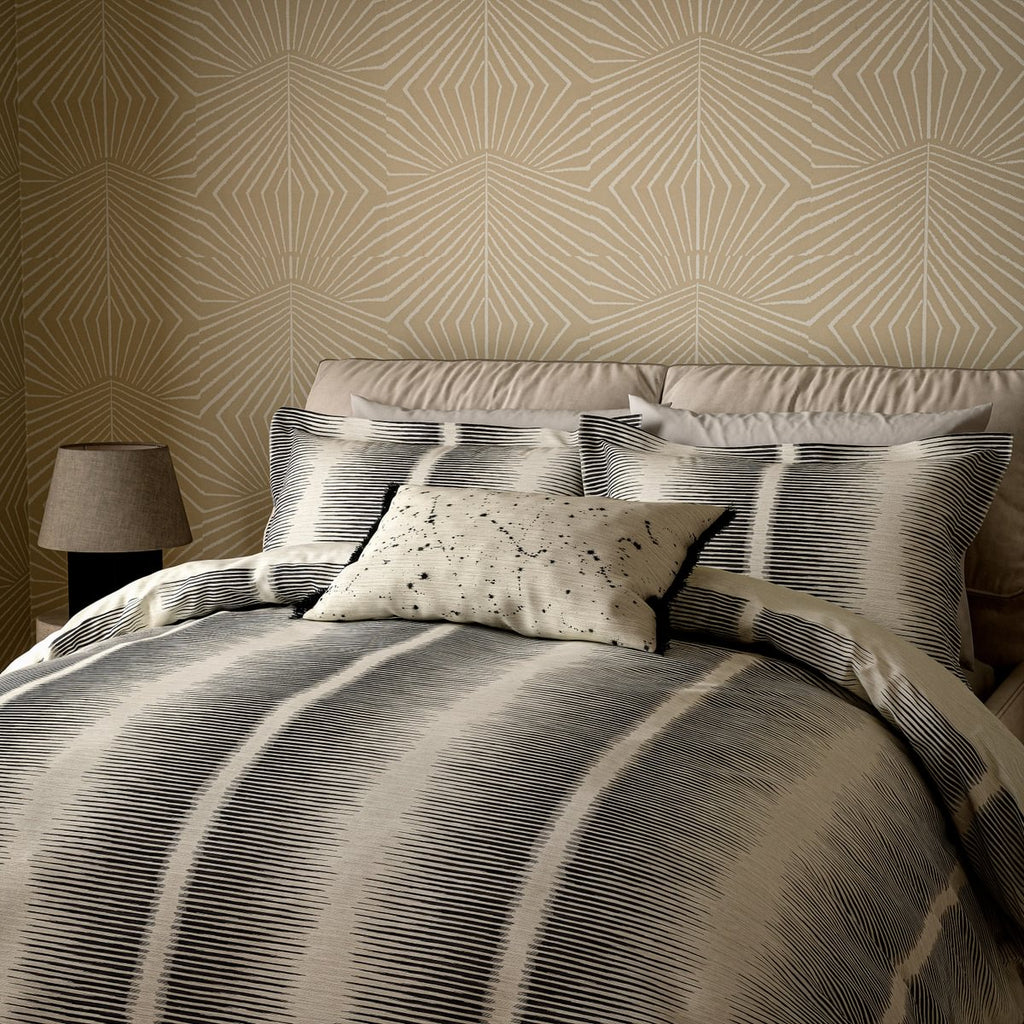 Harlequin Chaco Charcoal Duvet Set