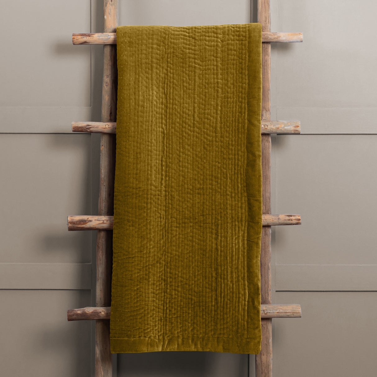 Voyage Haze 140cm x 220cm Velvet Quilted Throw
