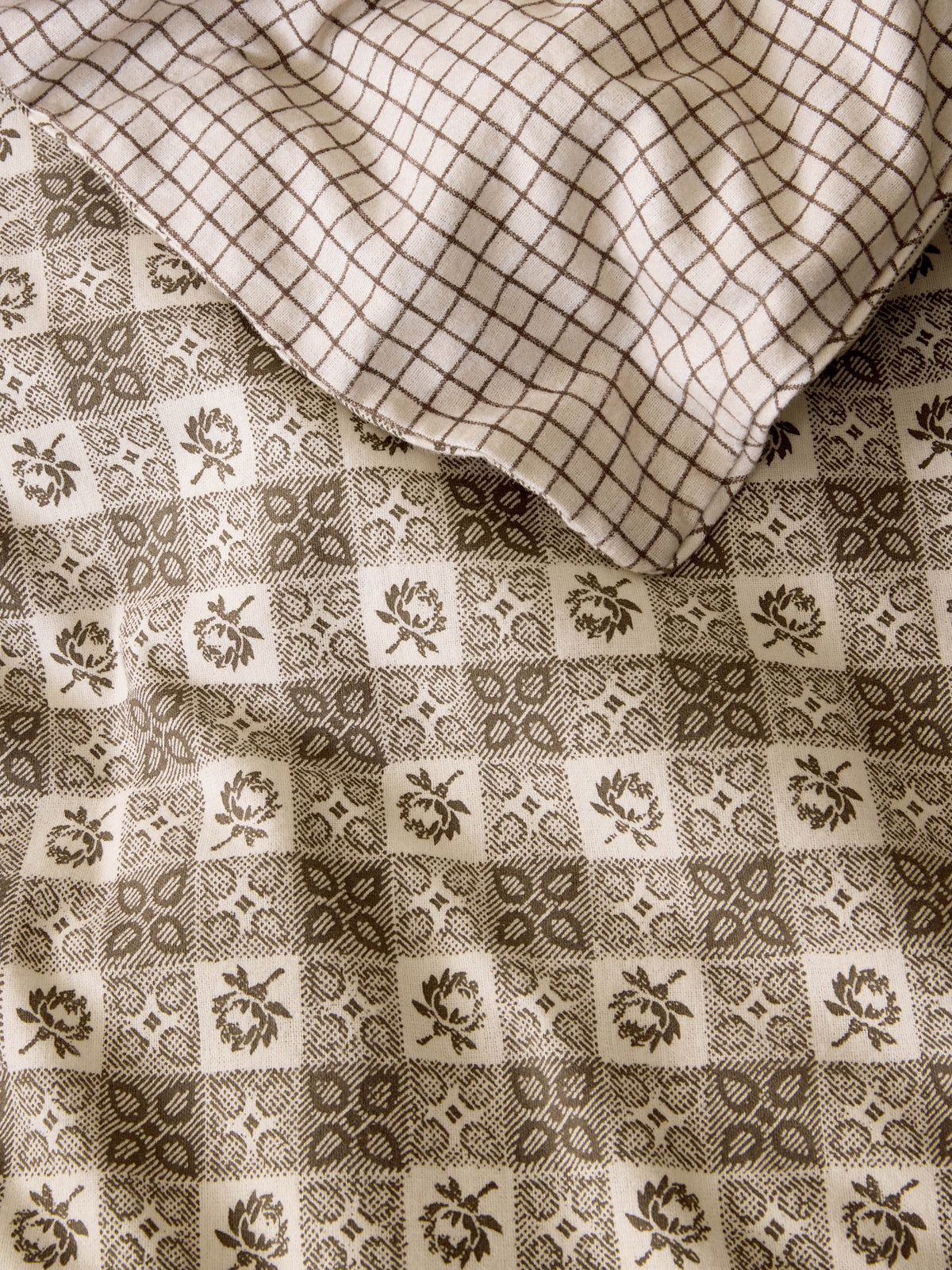 Laura Ashley Hartley Check Dark Truffle Brown 100% Brushed Cotton Duvet Set