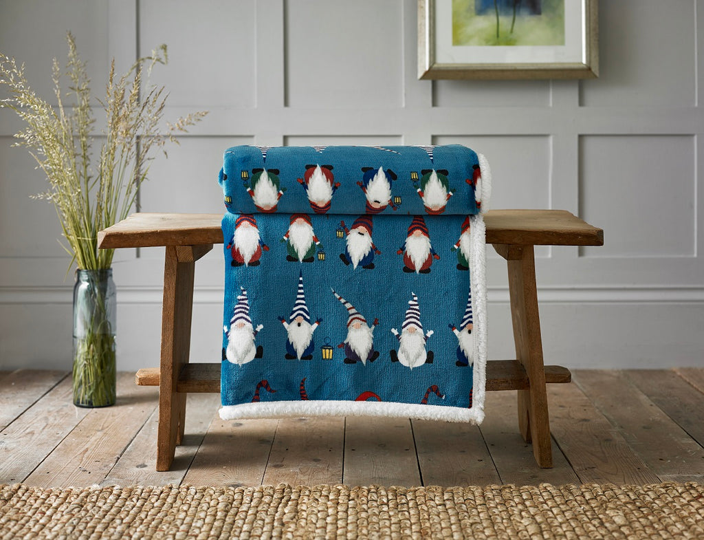 Deyongs 1846 Hey Ho Blue 140cm x 180cm Fleece Throw