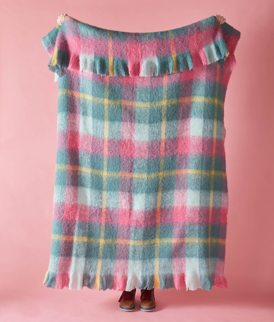 Bluebellgray Highland Check 130cm x 170cm Throw