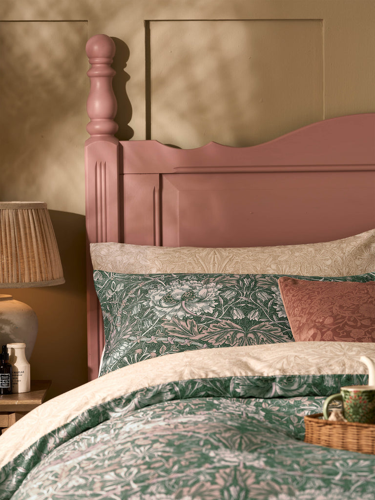 William Morris at Home Honeysuckle and Tulip Sage-Plaster Duvet Set