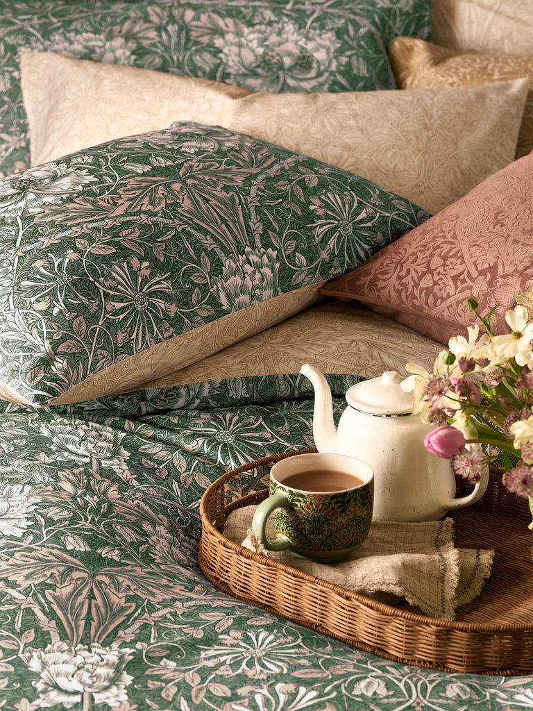 William Morris at Home Honeysuckle and Tulip Sage-Plaster Duvet Set