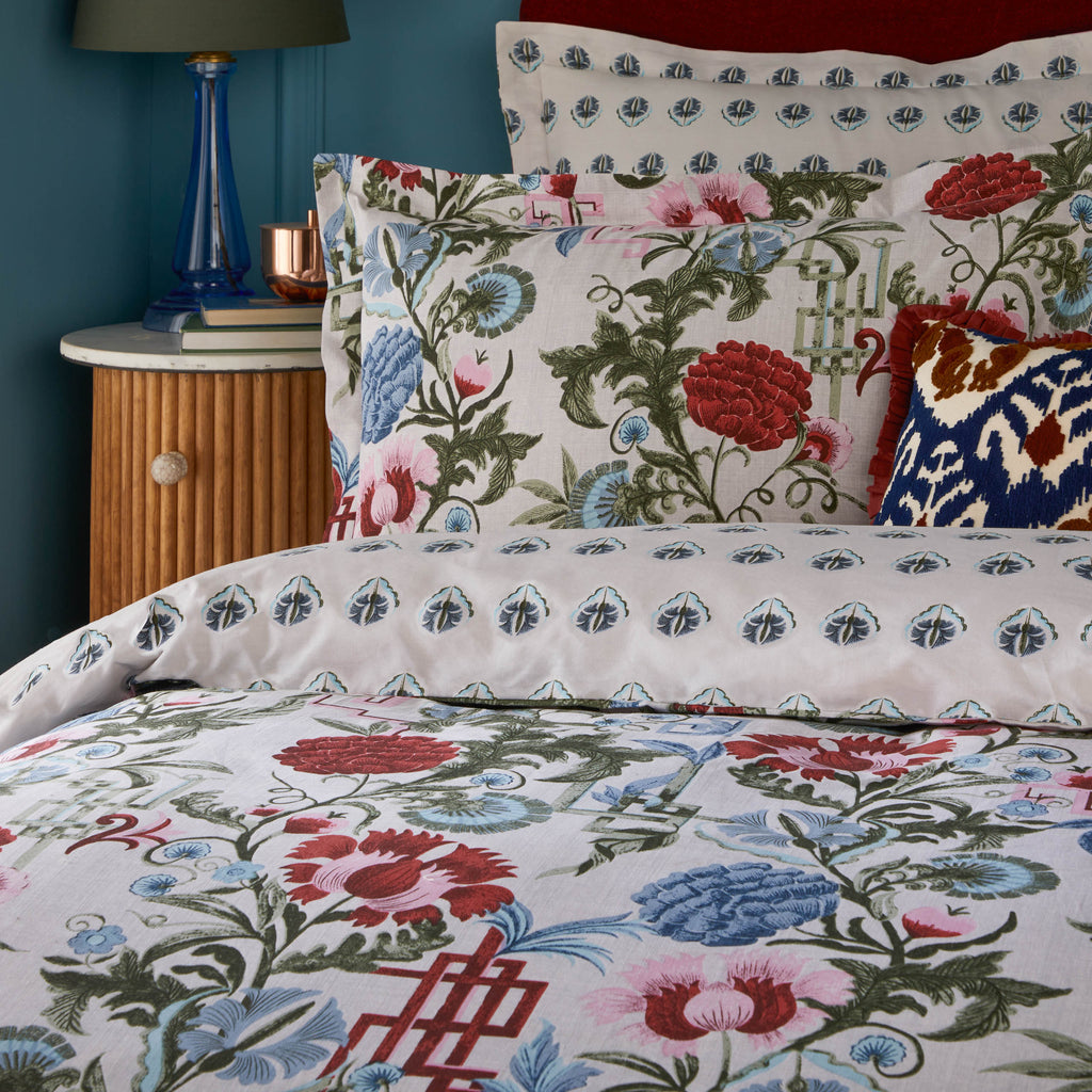 Paoletti Seventy Three Ishana Reversible Floral Duvet Set