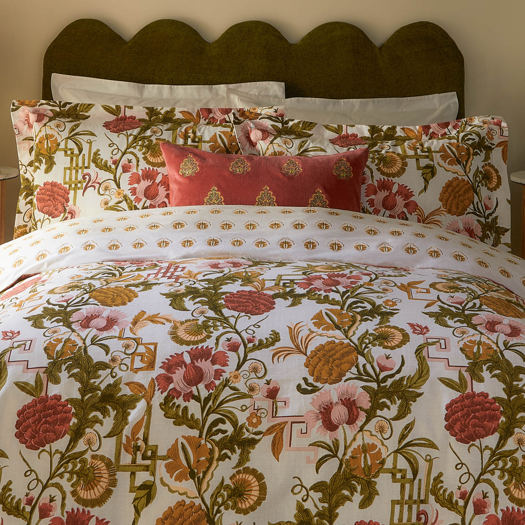 Paoletti Seventy Three Ishana Reversible Floral Duvet Set