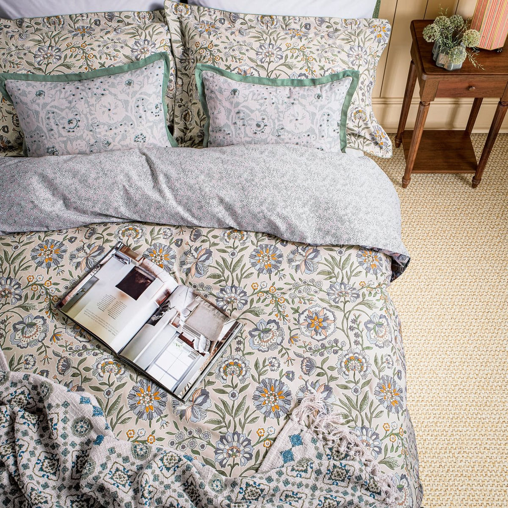 Joules Provence Floral Multi Duvet Set