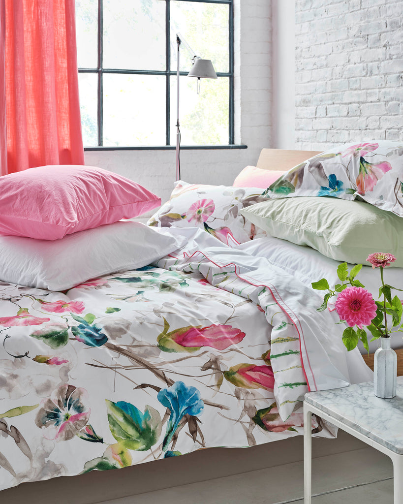 Designers Guild Japanese Magnolia Fuchsia Duvet Set