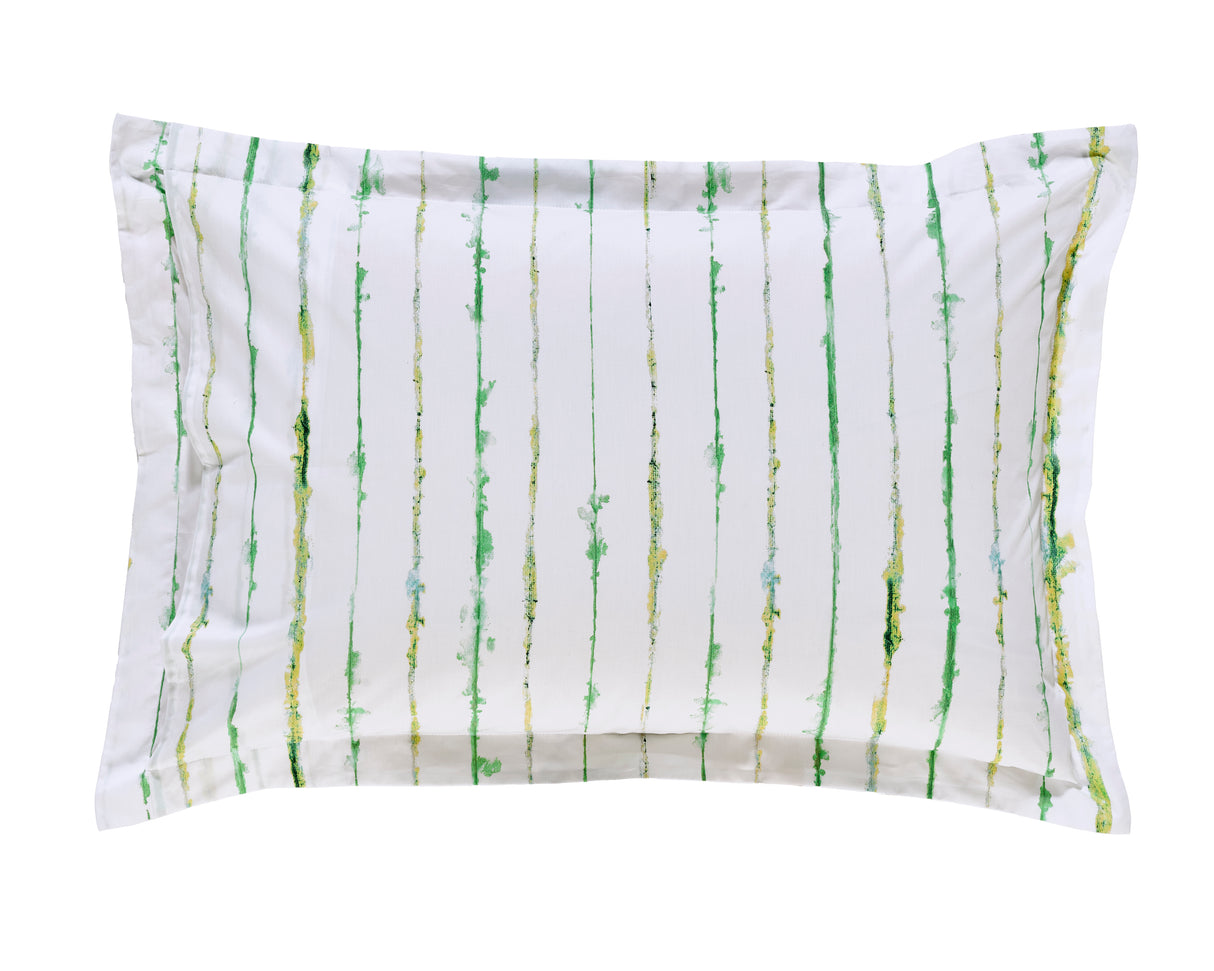 Designers Guild Japanese Magnolia Fuchsia Duvet Set