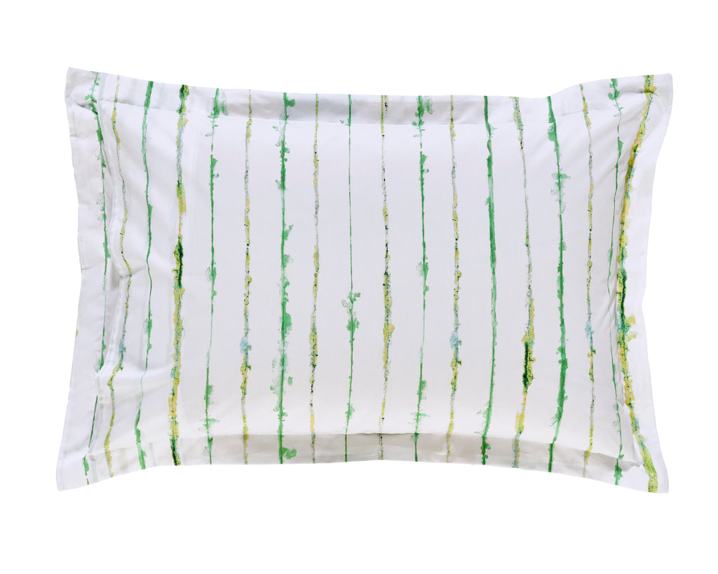 Designers Guild Japanese Magnolia Fuchsia Duvet Set