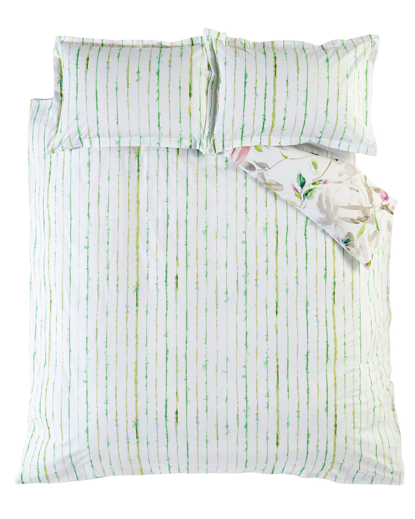 Designers Guild Japanese Magnolia Fuchsia Duvet Set