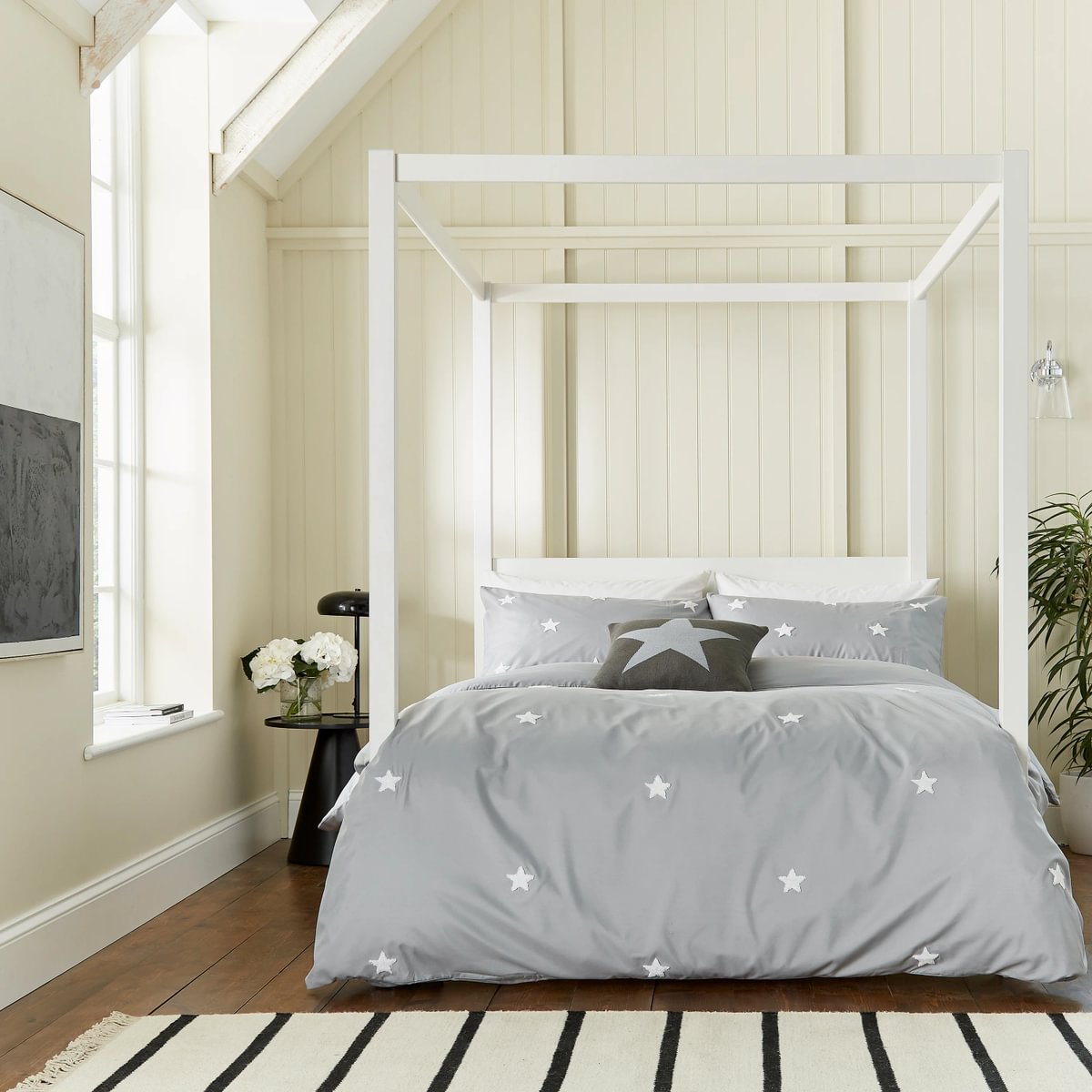 Helena Springfield Long Island Tufted Star Duvet Set