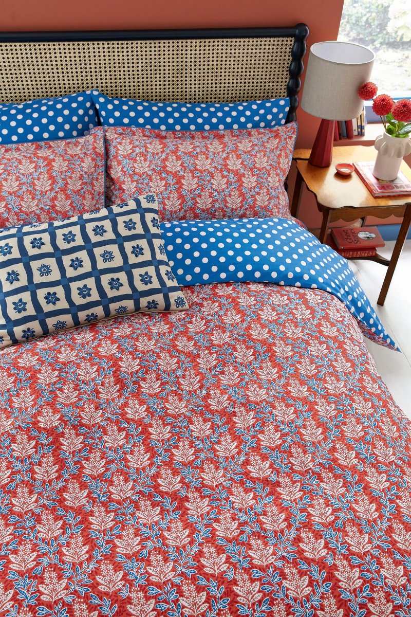 Land & Shore Willa Blue/Red Duvet Set