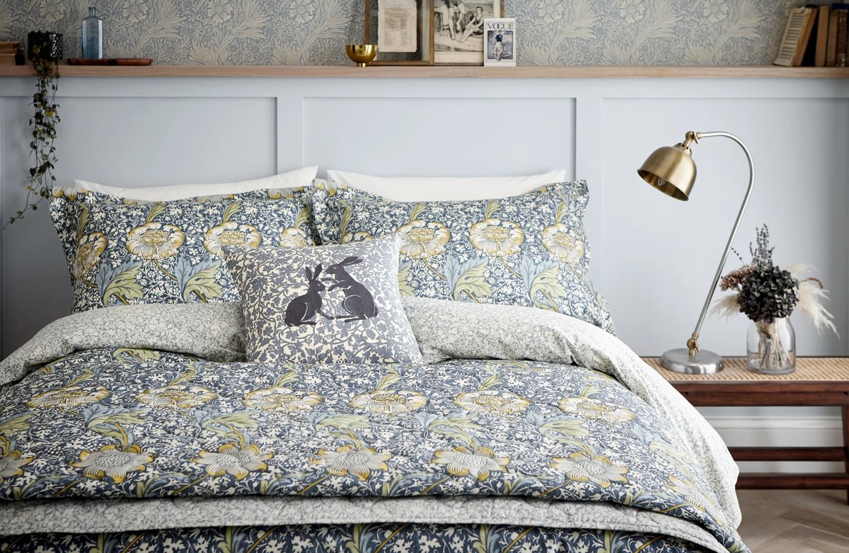 Morris & Co Kennet Indigo/Gold Duvet Set