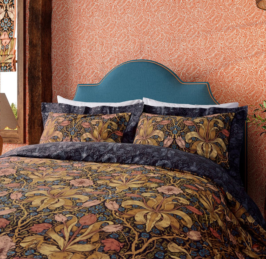 Morris & Co Spring Thicket Old Fashioned Blue Duvet Set
