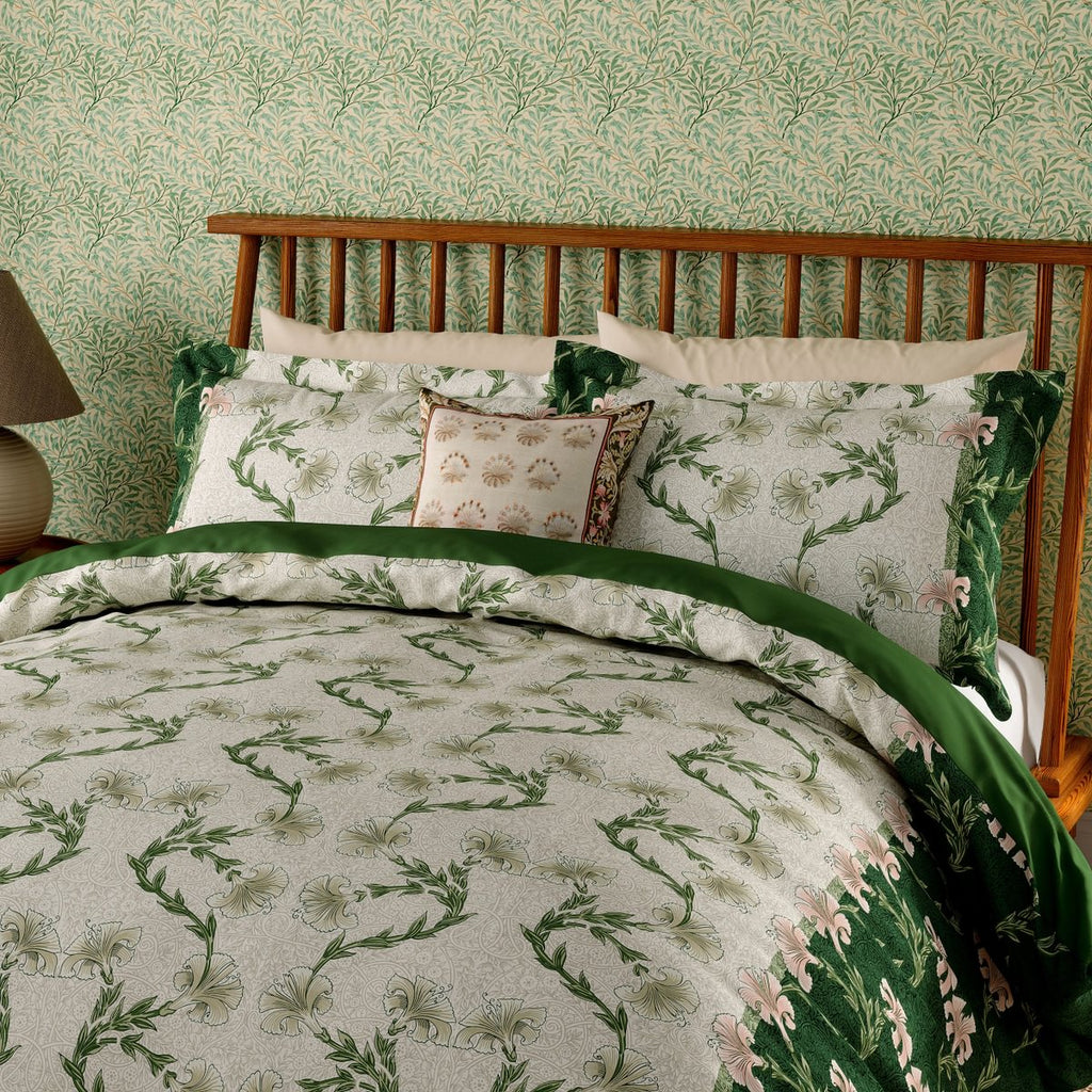 Morris & Co & V&A Scrolling Carnation Olive & Ivory Duvet Set