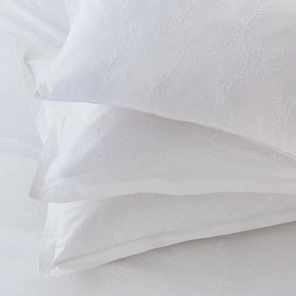 Murmur Bea White Duvet Set
