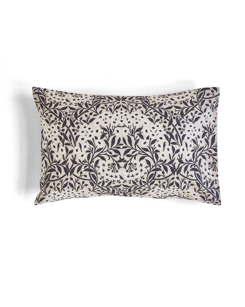 William Morris at Home Michaelmas Daisy Linen Duvet Set