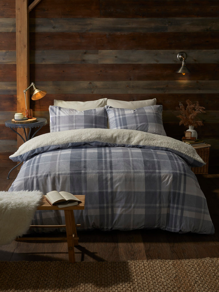 Fusion Snug Bedding Mulford Duvet Set