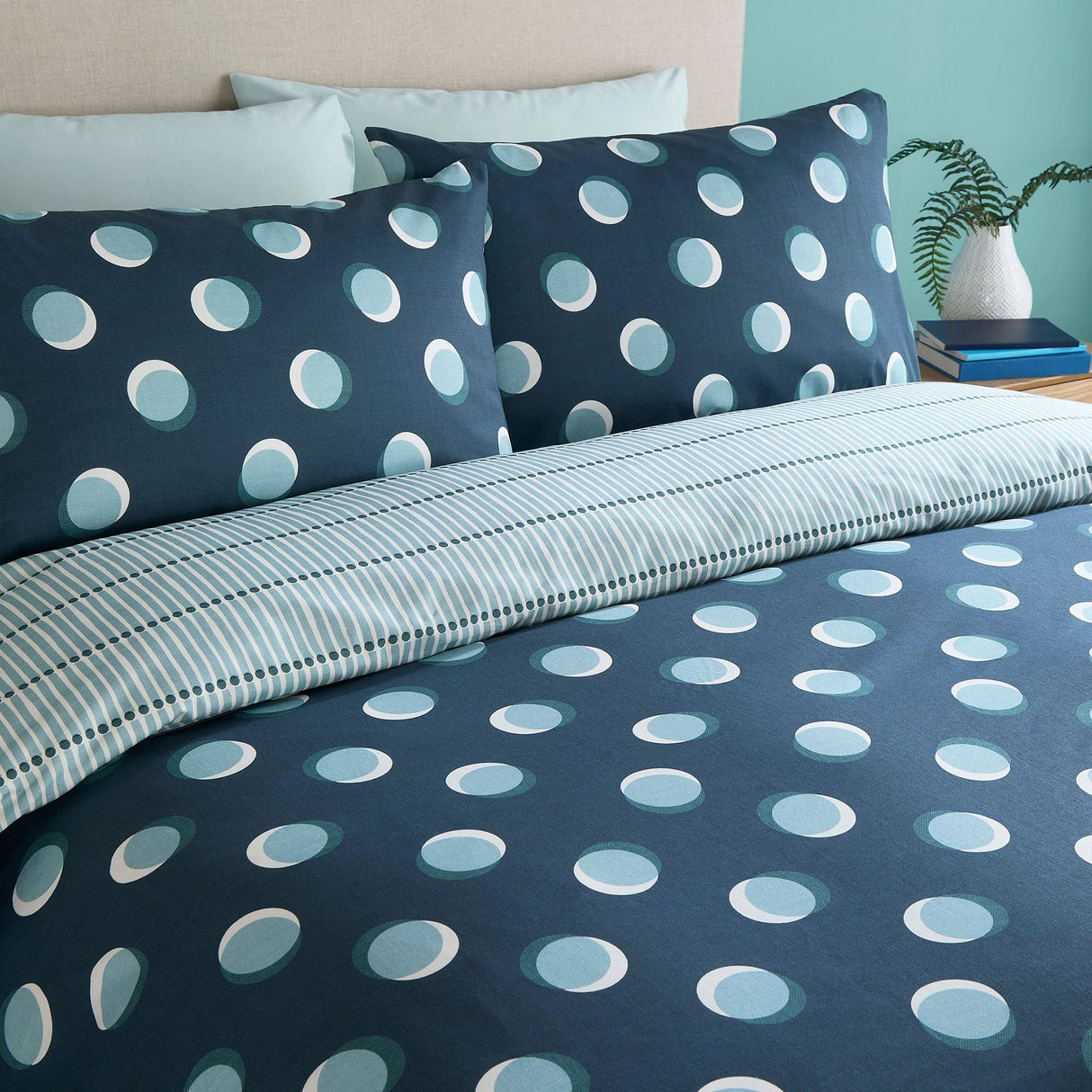 Fusion Polka Dots Duvet Set